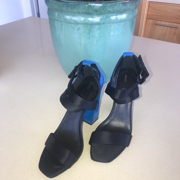 Heels - Picture 3 of 5